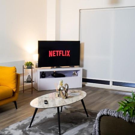 Manchester City Centre Apt With Balcony & Free Parking - Including Free 1-Hour Late Check-Out For Bookings On The 29Th 31St May, Justeat Voucher For 2-Night Stays Minimum! Exteriör bild